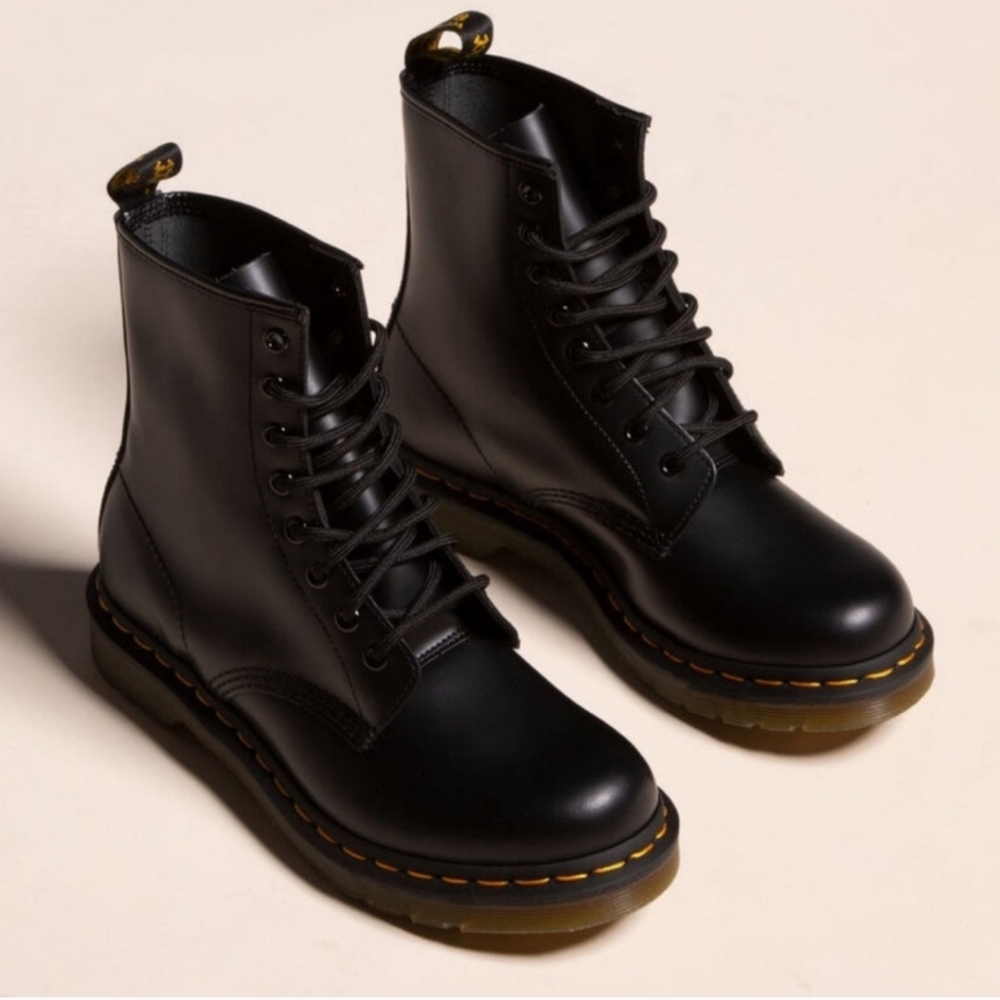 Dr. Martens Size 6 Ladies 8 Hole 1460 Pascal Black Boots E Girl Goth Grunge